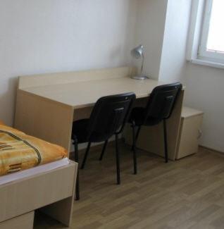Uninova Hostel 브라티슬라바 객실 사진
