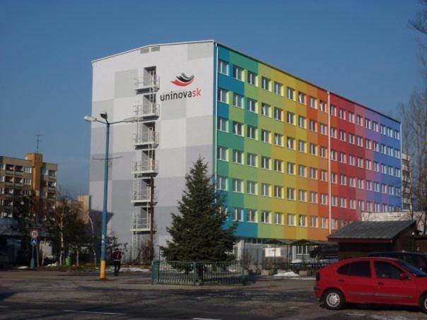 Uninova Hostel 브라티슬라바 외부 사진